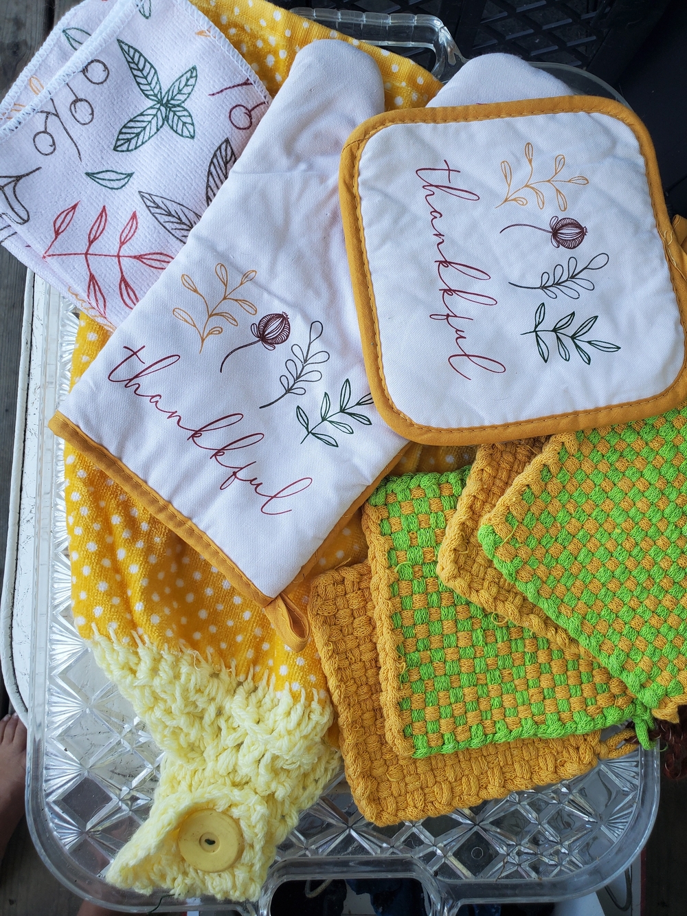 Thankful Embroidered White & Mustard Kitchen Linen Set by